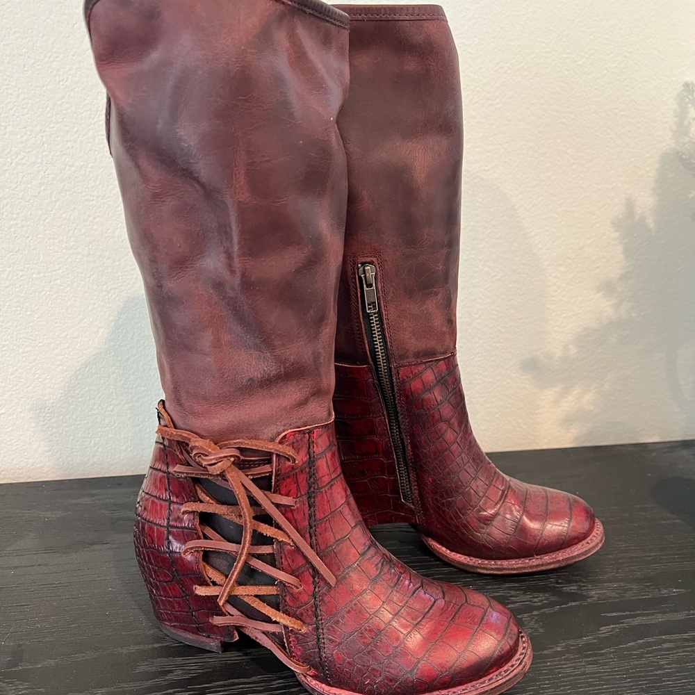 Free birds burgundy castle boots